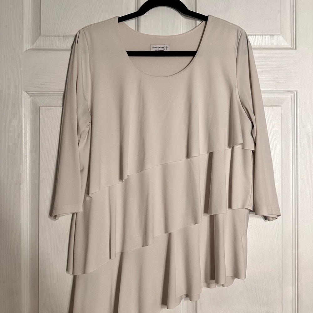 Susan Graver Cream Blouse